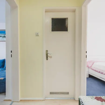 House In Mittelfeld Near Exhibition Centre *